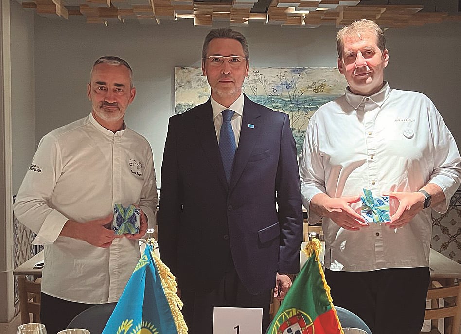 When the steppe meets the ocean at the table