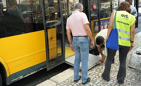 Queixas de mobilidade e transportes caem 8,9% no 1.º semestre de 2025 