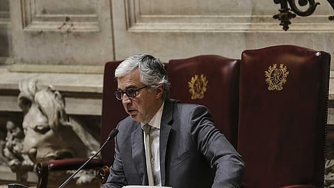 Aguiar-Branco lamenta “desconfiança permanente” e guarda para Parlamento eventual revisão constitucional