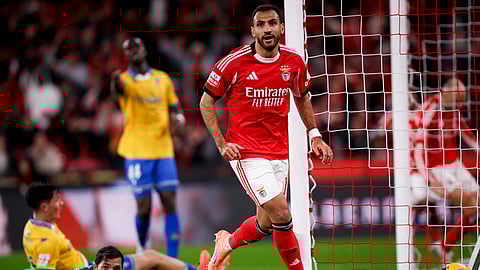 Pavlidis festeja golo na Luz