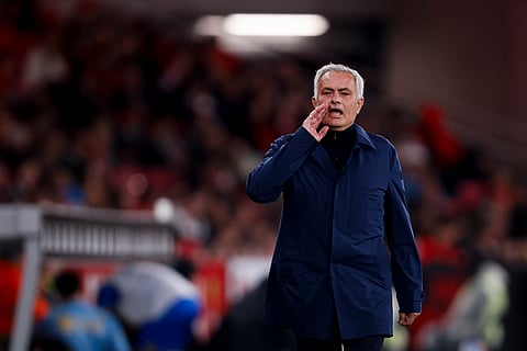 Mourinho assume que Benfica irá “até ao limite” com alguns futebolistas