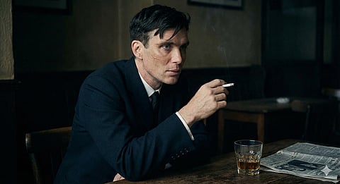 James Bond por Ian Fleming? Ou Cillian Murphy via IA...