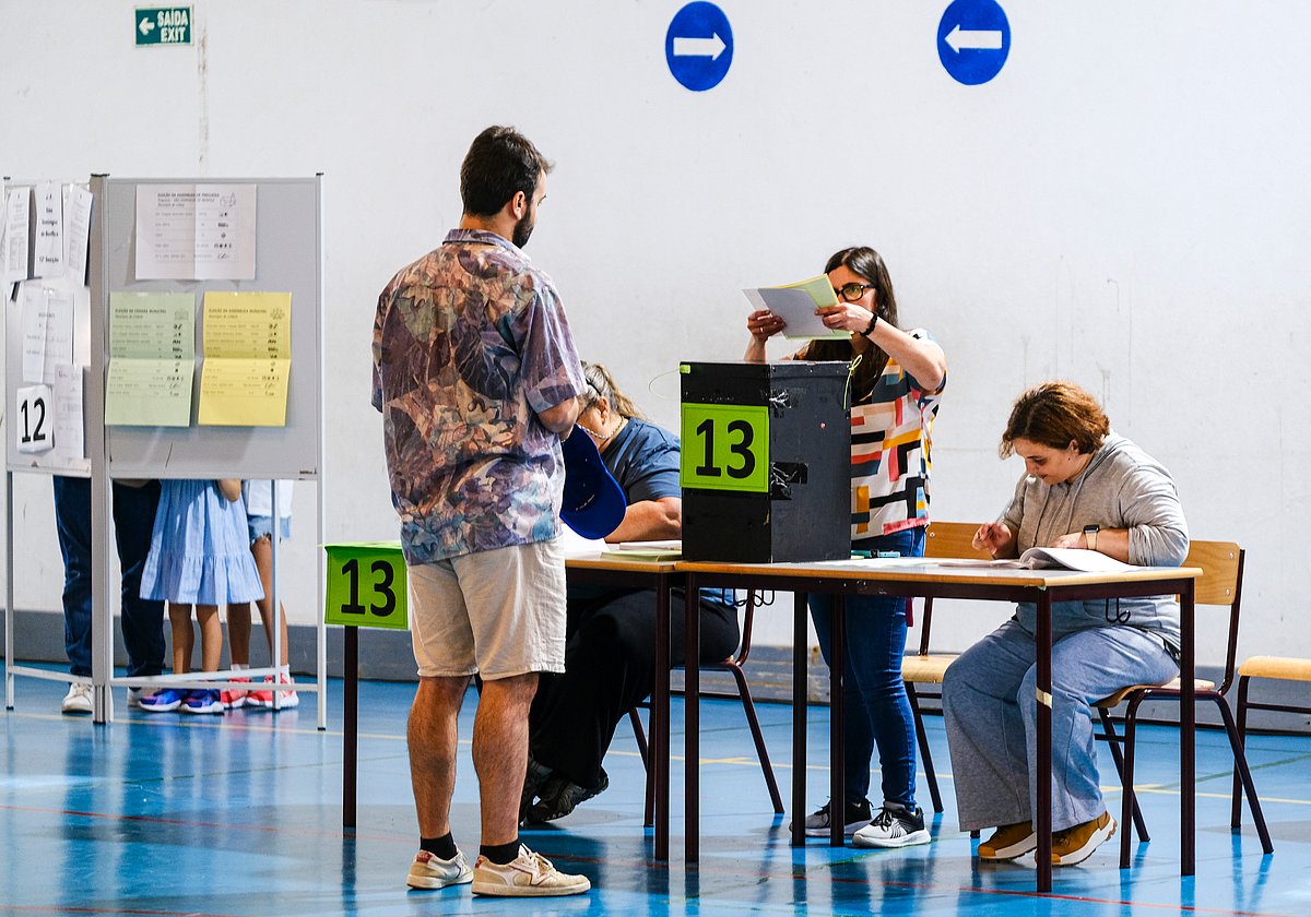 More candidates on the ballot for a possible second round: Everything you need to know about the presidential election