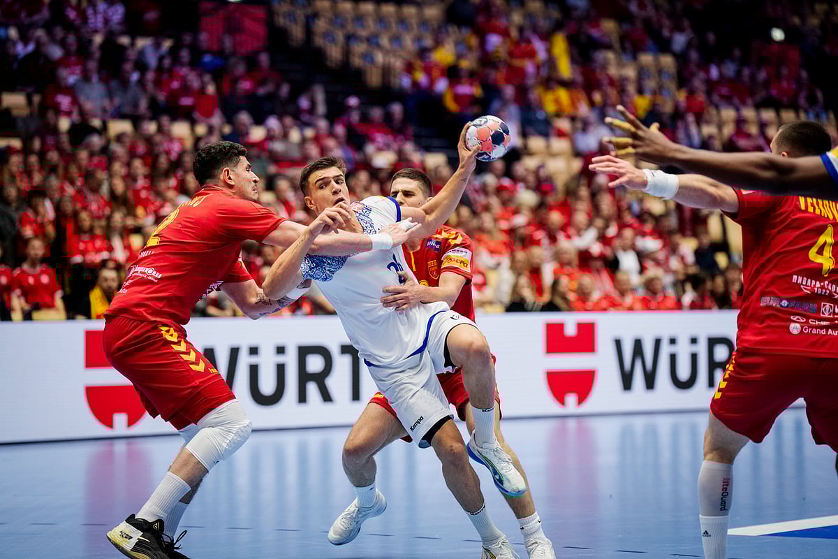 Portugal draws with Macedonia and jeopardises qualification for the 'main round'