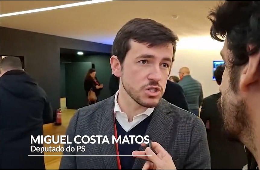 Will young people be the 'force that will carry' António José Seguro to victory?