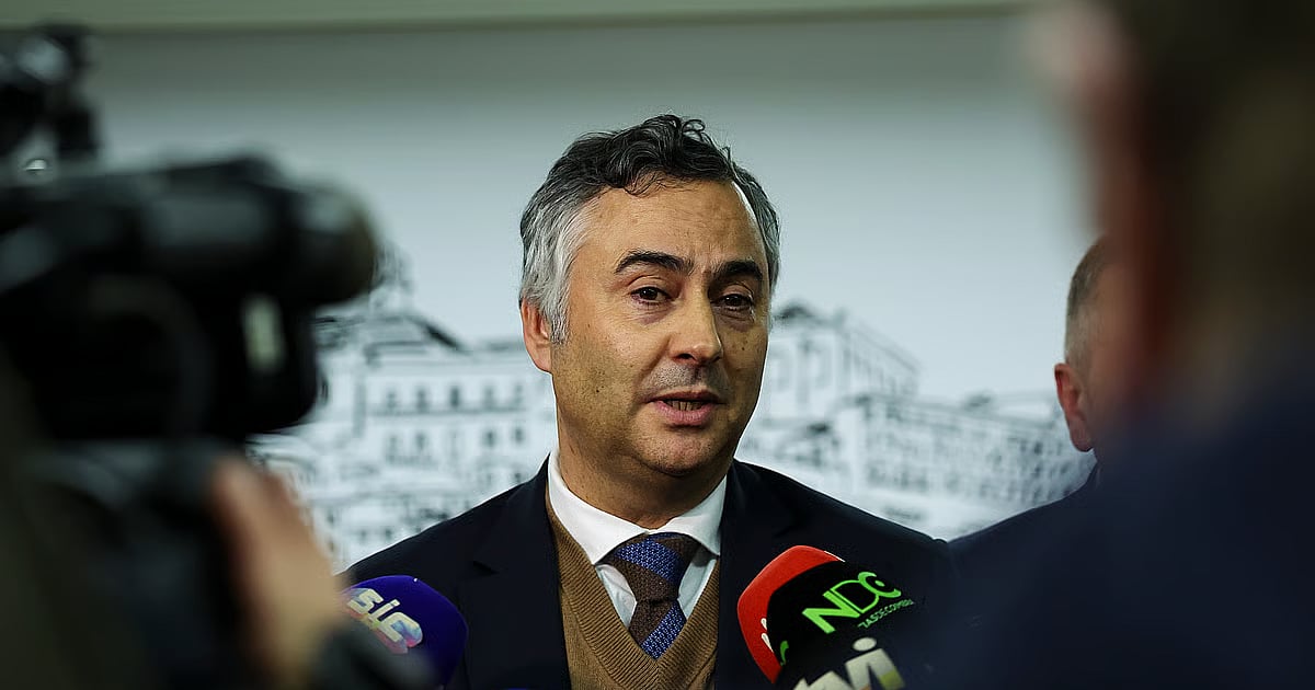 Education Minister says Artificial Intelligence 'cannot be ignored'