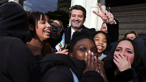 Ventura juntou uma  pequena multidão nas ruas  de Sacavém. E não presenciou o momento de tensão  com uma militante do PSD.