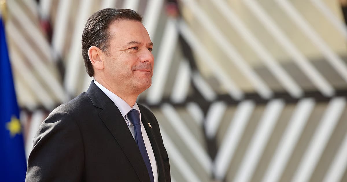 Government to sign multi-year agreement with public-sector unions on Wednesday covering up to 2029