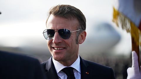 Presidente francês quer proibir redes sociais a menores de 15 anos em setembro
