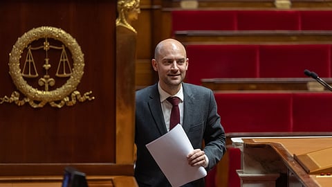 Jean-Noël Barrot diz que os europeus podem e devem assumir a sua própria defesa. 