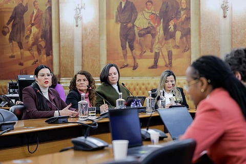 Petições partiram de brasileiras que moram em Portugal.