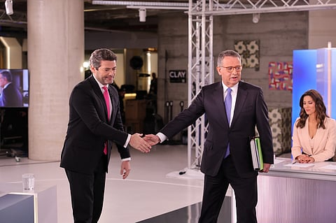 Os dois candidatos antes do debate.