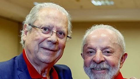 Durante o primeiro governo de Lula da Silva, José Dirceu exercia a função chave de ministro da Casa Civil. Aos 79 anos, vai disputar um cargo no Congresso em outubro.