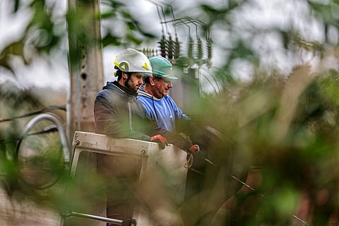 Quase 84 mil utilizadores ainda sem comunicações