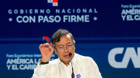 Gustavo Petro num evento económico regional no Panamá.