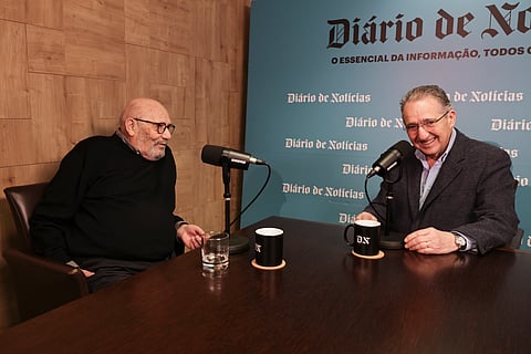 Alfredo Barroso e José Ribeiro e Castro recordaram as presidenciais de 1986 e sublinharam as diferenças em relação às de 2026.