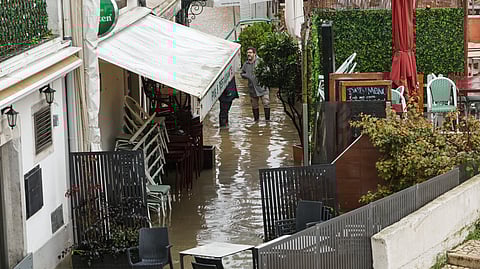 Homem morre ao tentar atravessar estrada junto a barragem em Pias. 76 mil clientes continuam sem eletricidade