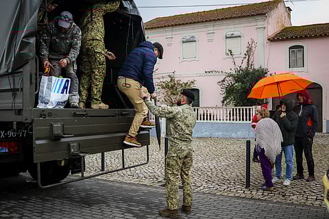Militares deslocados nas zonas afetadas pelo mau tempo desconhecem se podem ir votar para as Presidenciais