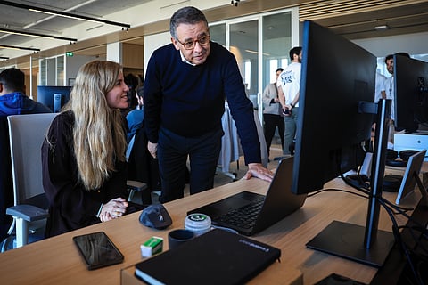 António José Seguro numa ação de campanha no Porto.