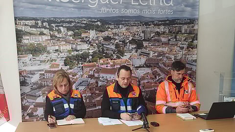 Presidente da Câmara de Leiria, Gonçalo Lopes (ao centro)