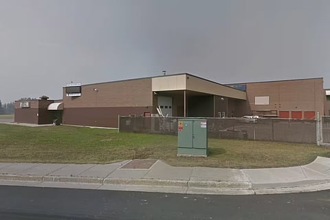 Dez mortos em massacre numa escola secundária no Canadá