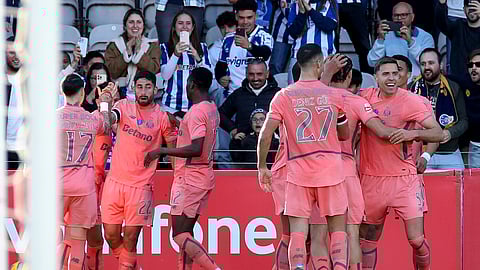 Portistas festejam golo de Bednarek, que deu a vitória na Madeira