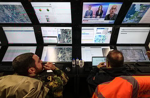 O contentor de comando e controlo pode ser adaptado conforme a necessidade. operacional.