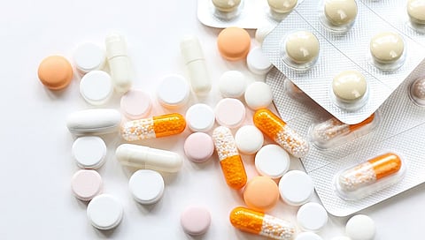 "Desafio do paracetamol" nas redes sociais é “risco sério para a saúde”, alertam farmacêuticos
