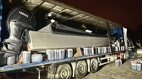 GNR apreende em Setúbal lancha suspeita de estar ligada ao tráfico de droga internacional