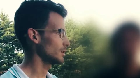 Twinkle escrevia em português de forma muito específica, utilizando expressões tipicamente nacionais, como “custou os olhos da cara”.