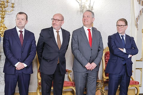 Rui Rocha, Telmo Correia e Paulo Simões Ribeiro, com Luís Neves.