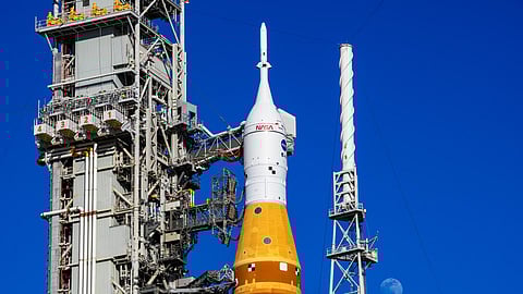 NASA forçada a adiar novamente lançamento da missão lunar Artemis II