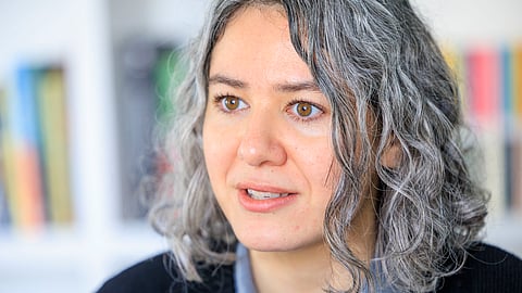 Tradutora premiada, Bruna Dantas Lobato está em Portugal para apresentar o seu primeiro romance.