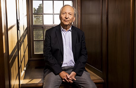 Foi a queda mais recente devido ao Caso Epstein: Larry Summers, antigo secretário de Estado do Tesouro, vai abandonar a Universidade de Harvard. 