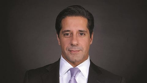 FBI executa mandado de busca na casa do português que lidera escolas em Los Angeles