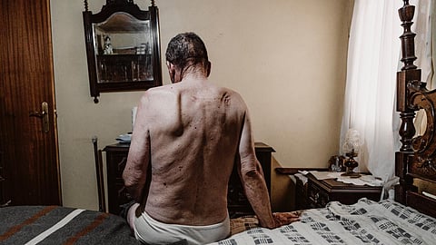 A solidão e dependência dos necessitam de cuidados, aqui captadas pela objetiva de Nuno Pinto Fernandes.