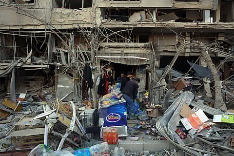 Ataques em Teerão continuam.