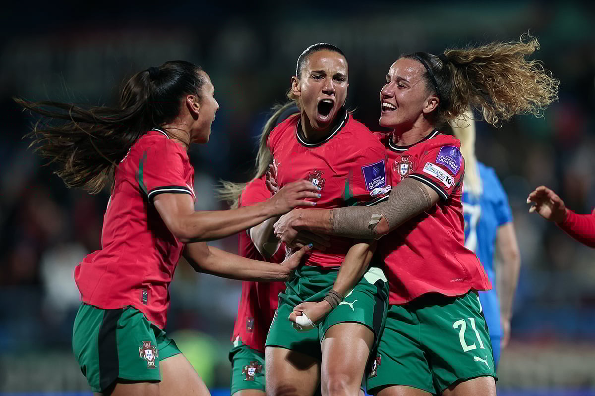 Portugal vence Finlândia no arranque do apuramento para o Mundial de futebol feminino