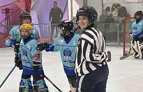 Jovem árbitra quer ajudar a fazer crescer o hóquei no gelo em Portugal
