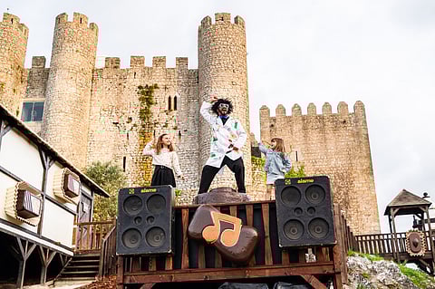 Abertura do Festival Internacional de Chocolate de Óbidos adiada para sábado devido ao vento forte