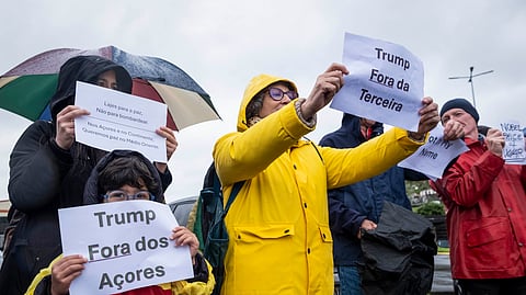 Protesto junto à Base das Lajes, nos Açores