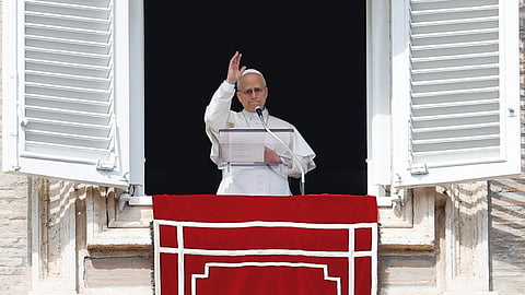 O americano Robert Prevost, agora Leão XIV, celebra um ano como papa em maio.