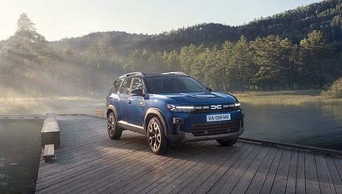 A Dacia fabrica carros para todo o mundo. Aceitou cortar a produção na Roménia, untamente com a Ford.