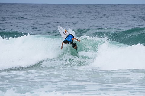 Teresa Bonvalot falha qualificação para o circuito mundial de surf após eliminação em Newcastle