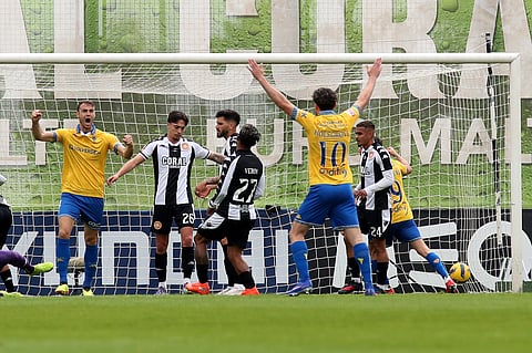 Estoril triunfa na Madeira e prolonga jejum de vitórias do Nacional (Veja o golo)