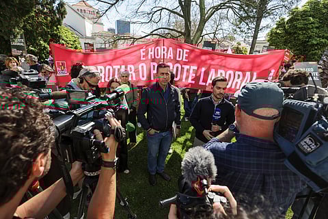 Tiago Oliveira no protesto da CGTP, em frente ao Ministério do Trabalho.