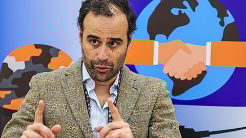 Felipe Pathé Duarte é professor auxiliar na Faculdade de Direito da Nova, onde dirige o Centro de Conhecimento Nova War & Law Lab.