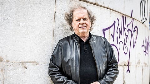 António Manuel Ribeiro, líder dos UHF, que aos 70 anos diz que se sente "muito bem". 