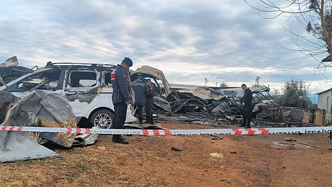 Mulher e cinco filhos morrem em incêndio em contentores na Turquia