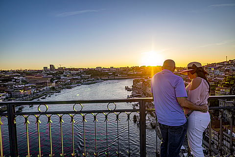 Gaia tem vistas privilegiadas para o Porto, rio Douro e mar.